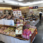シャトレーゼ - 店内をパシャ