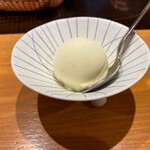 しゃぶしゃぶ・日本料理 木曽路 - 最後にゆずのシャーベットで〆*\(^o^)/*美味しかった❣️