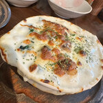 味処 がむしゃら - 牡蠣とほうれん草のグラタンも美味しい