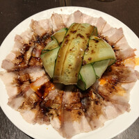四川料理 龍の子 - 豚きゅうり。甘辛タレで、うまいです。