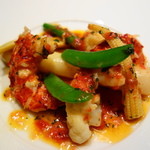 レストラン・セン - オマール海老とホワイトアスパラガスの温かなサラダ