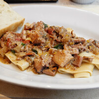 イル カルディナーレ 銀座コリドー店 - 魚介たっぷりトラバッコラーラのパッケリ