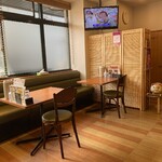ラーメン チャイナキッチン 翠香 - 内観