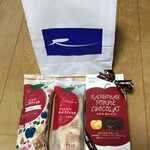 ラグノオ - りんごスティック 216円 200円　ポムショコラ 627円