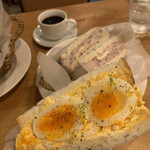 cafeスマイル工場 - たまごサンド、あんこサンド