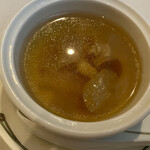 中国飯店 - 干し貝柱と衣笠茸入りスープ