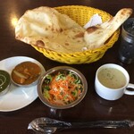 インド・ネパールカレー DEVI あま店