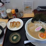 ラーメンとパスタとお酒のおみせ はましょう - 