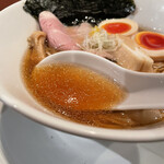 酒肴場 屯 - まぐろに合わせて煮干し感抑えめのマイルド仕立て