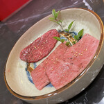 焼肉 拍手喝采 - 