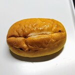 ベーカリー&カフェ ポルニック - はちみつバターパン（100円）