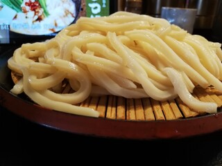 Kyuubee Ya - 肉つけ汁うどん大盛 759円