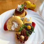 SOCO - スイーツ盛り合わせ　¥800