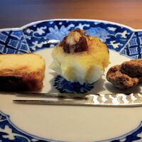 松石 - 林檎のチーズケーキ､庄内柿のマーラーカオ､胡桃黒糖