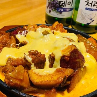 Relaxing 2.5 hours all-you-can-drink “Cheese Dakgalbi Course”