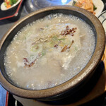 韓国料理　新村 - サムゲタン