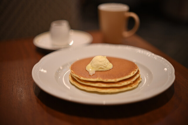 Royal Host Higashi Shinjuku Eki Mae Ten