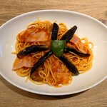 プロント - 茄子とベーコンのパスタ