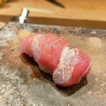 鮨なかもと - 中トロ