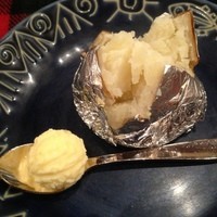 くいしんぼー山中 - じゃがバター