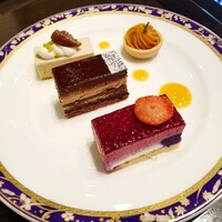 リュクス ダイニング ハプナ - 
