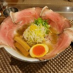 醤油らーめん ピース - 