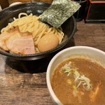 吉田食堂 - 特製つけ麺980円