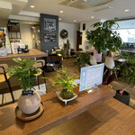 miino食堂 - 緑が多く居心地良いです