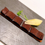 カンテサンス - 豚の血のタルトです。