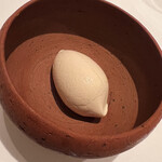 カンテサンス - メレンゲのアイスです