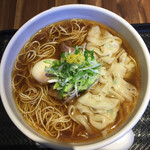 彩華 - 日替わり中華そば　醤油ワンタン麺