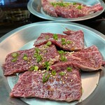 炭火焼肉牛小屋 - 