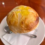 Pasta&Cafe LA☆COLLINA - きのこのパイ包みスープ！