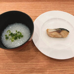 ロジェール - 中華粥と鯖の塩焼き
