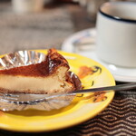 蔵の中ギャラリー - 料理写真:ケーキセット。