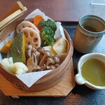 食事処 旬菜亭 - ８種の温野菜柚子胡椒