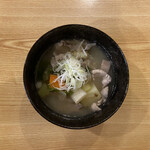 かもめ食堂 - 豚汁