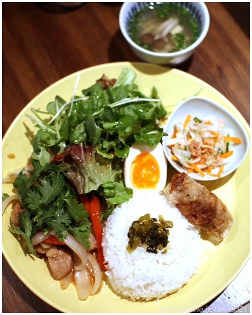 BUTTERFLY CA PHE photo 3