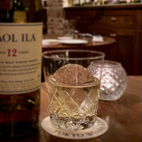 TOKYO Whisky Library - 