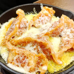 151-A - チーズ餃子