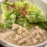 鶏白湯麺 蔭山樓 - 