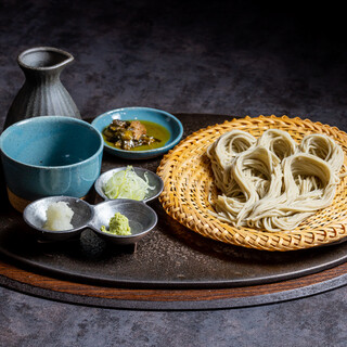 使用戶隱產的蕎麥粉手工制作的日本三大蕎麥面之一的“戶隱蕎麥面”