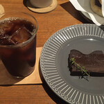 カフェ キャメッロ - アイスコーヒー＋テリーヌショコラ