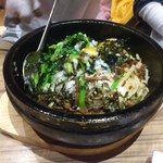 さんか亭 - 【2013年05月】石焼ビビンバランチ＠700円。。。あ、混ぜちゃったよ～。