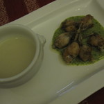 サラマンジェ・ド・イザシ・ワキサカ - グルヌイユ・・・とは蛙さん