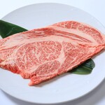熟成ホルモンと焼肉 肉次郎 - どでか～カルビ