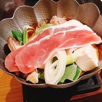 源氏総本店 南越谷店 - 小鍋　あいち鴨と地葱　叩き山椒