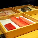 Sushi Yuumu - 店内写真