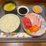 Koyomi - お造り定食