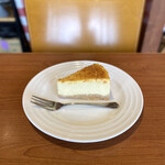 コスモスコーヒー - ・ニューヨークチーズケーキ 480円/税込